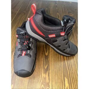 KEEN Kids' Targhee Low Waterproof Hiking Shoes in a grey (magnet) and red color